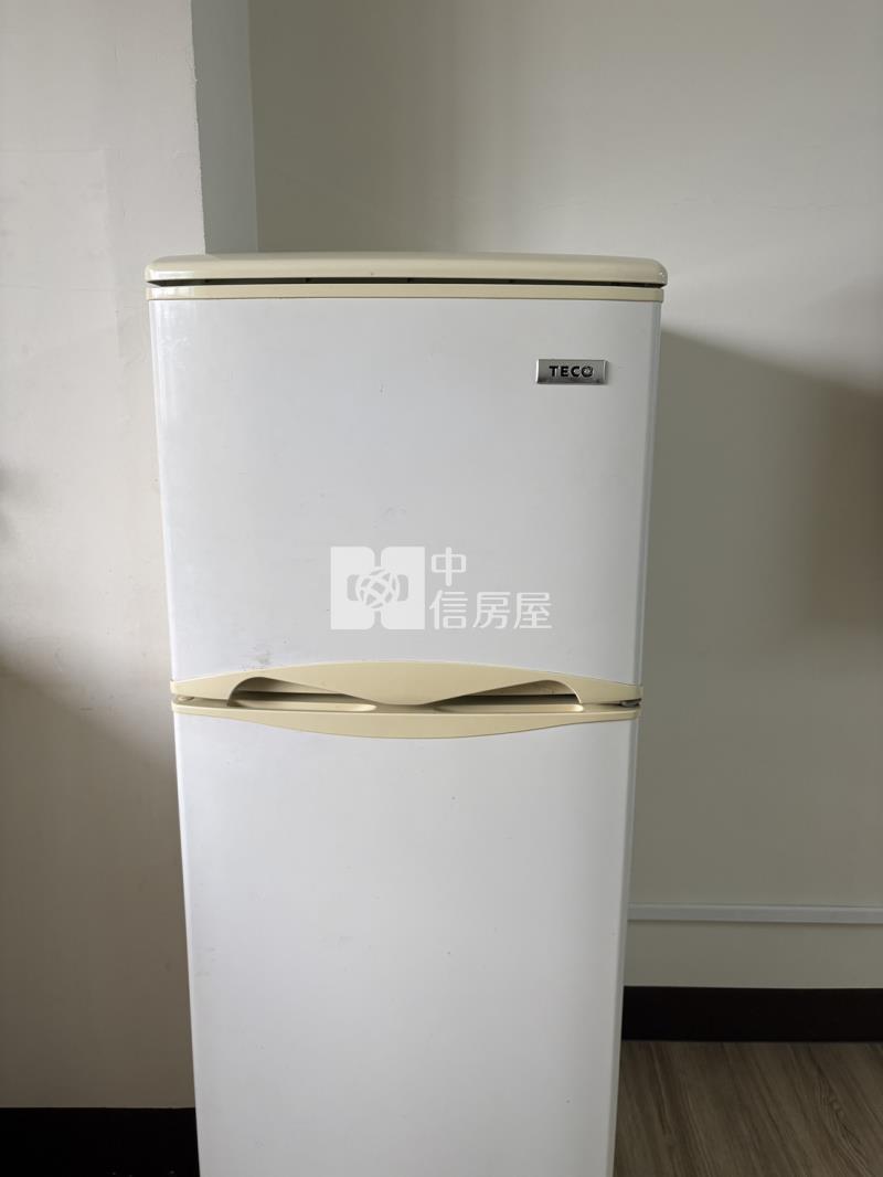 英士公園旁稀有低總價美套房房屋室內格局與周邊環境