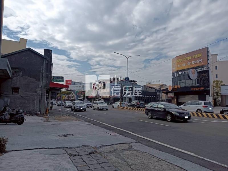 員林近中山路麥當勞旁全新美墅房屋室內格局與周邊環境