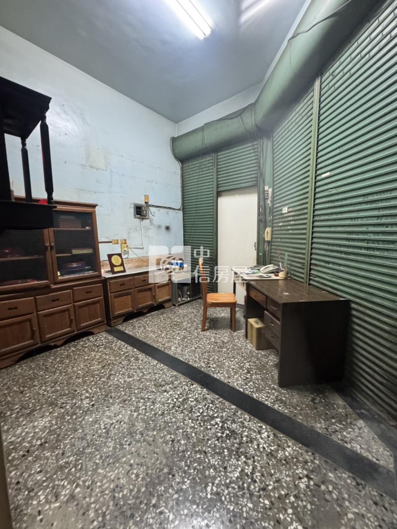 屏東火車站三角窗店面房屋室內格局與周邊環境