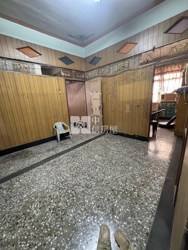 屏東火車站三角窗店面房屋室內格局與周邊環境