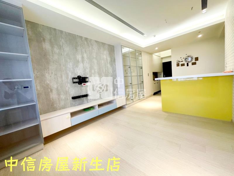 知名社區文心硯百萬裝潢2房2衛加車房屋室內格局與周邊環境