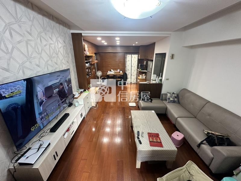 A21站電梯美大3房房屋室內格局與周邊環境