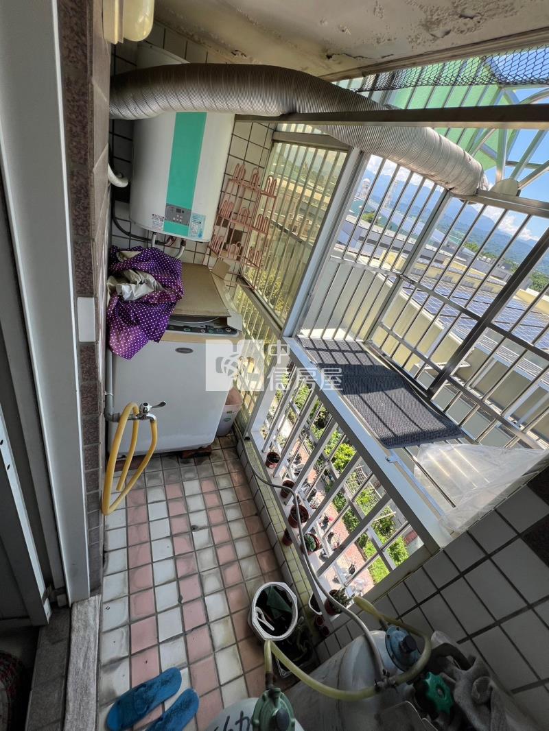 榴邨低總價5房公寓房屋室內格局與周邊環境