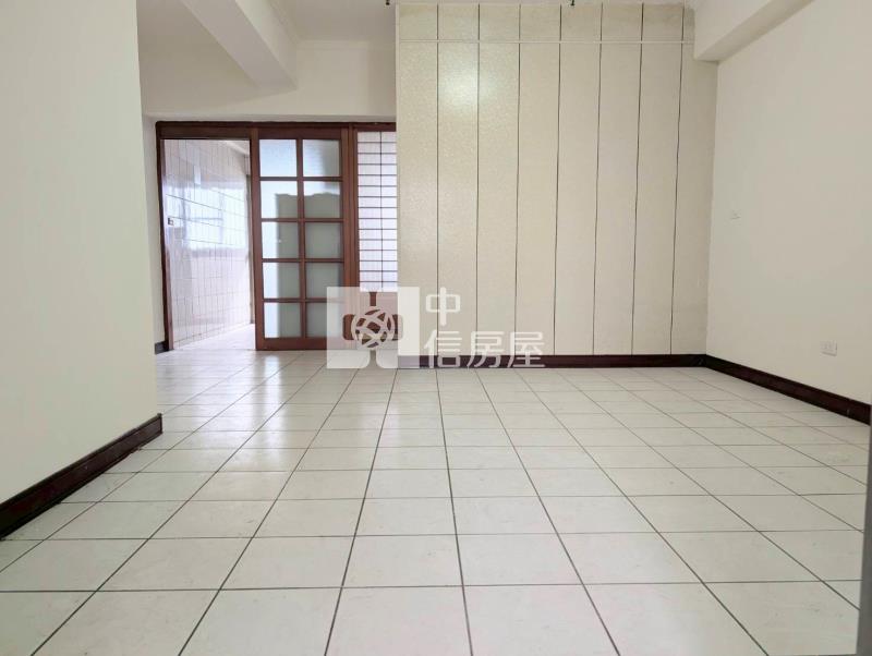 南投市區庭園華廈房屋室內格局與周邊環境