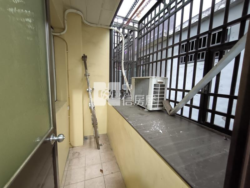 龍潭804超值透天房屋室內格局與周邊環境