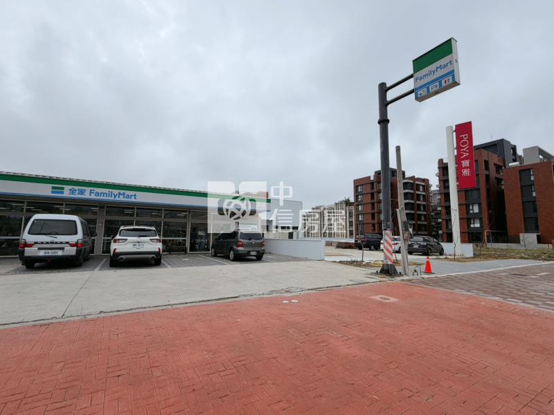 竹南台積店11年透天房屋室內格局與周邊環境