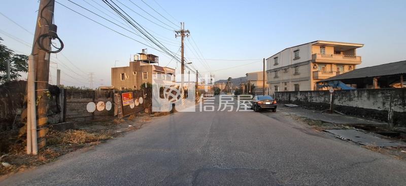 阿蓮中山路上角窗農地房屋室內格局與周邊環境
