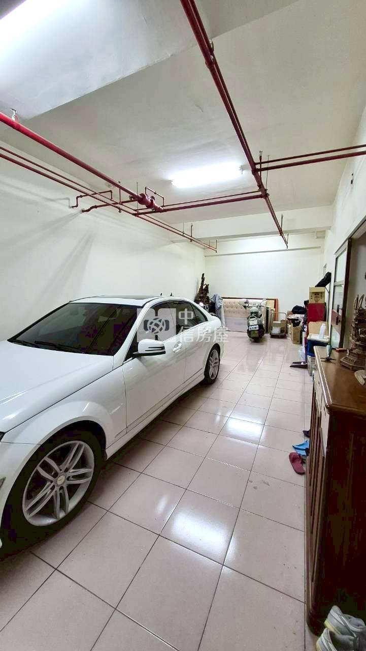 【奔馳】宜誠金品豪華双車別墅房屋室內格局與周邊環境