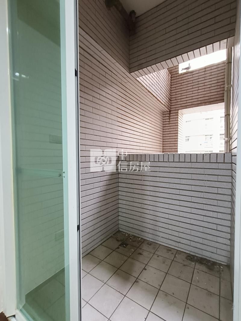 【神馬】新勢公園時代廣場三房車房屋室內格局與周邊環境