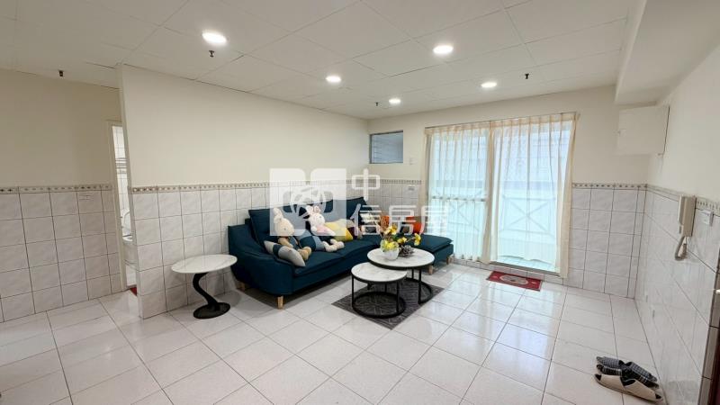 愛的世界松竹商圈三房+機上房屋室內格局與周邊環境