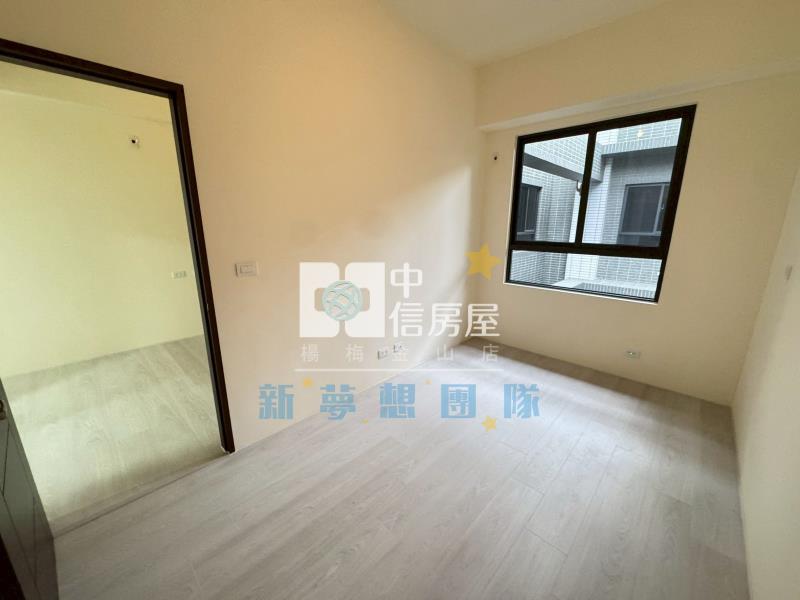 【新夢想】全新綻3景觀兩房車房屋室內格局與周邊環境