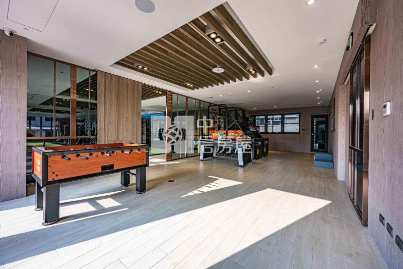 康橋黃金店王｜高檔裝潢｜直接收租房屋室內格局與周邊環境