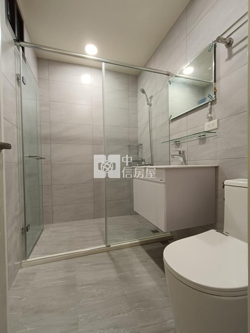 【神馬】近公園國小漂亮學區三房房屋室內格局與周邊環境