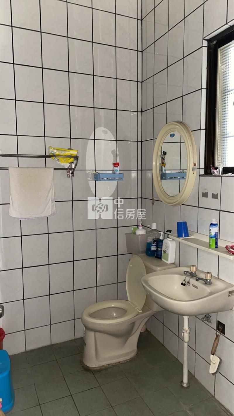 (專)林森國小旁大面寬透天店面房屋室內格局與周邊環境