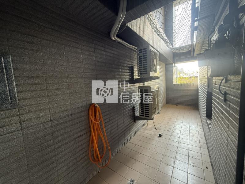 近廍子國中輕屋齡三房平車房屋室內格局與周邊環境