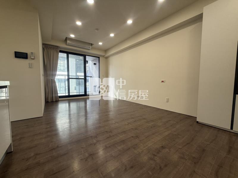 近廍子國中輕屋齡三房平車房屋室內格局與周邊環境