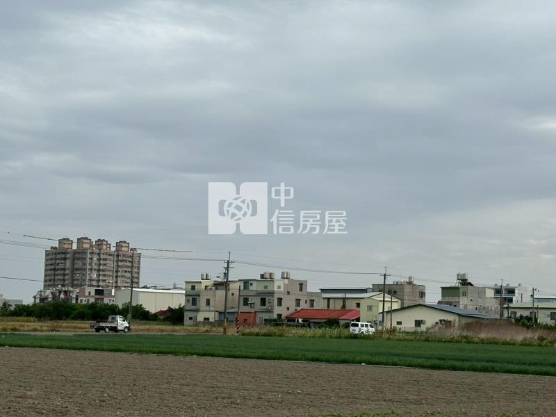 南興國小旁都計美農地(專)房屋室內格局與周邊環境