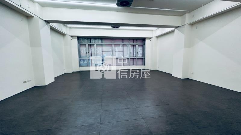 經貿逢甲獨棟電梯旗艦透店房屋室內格局與周邊環境