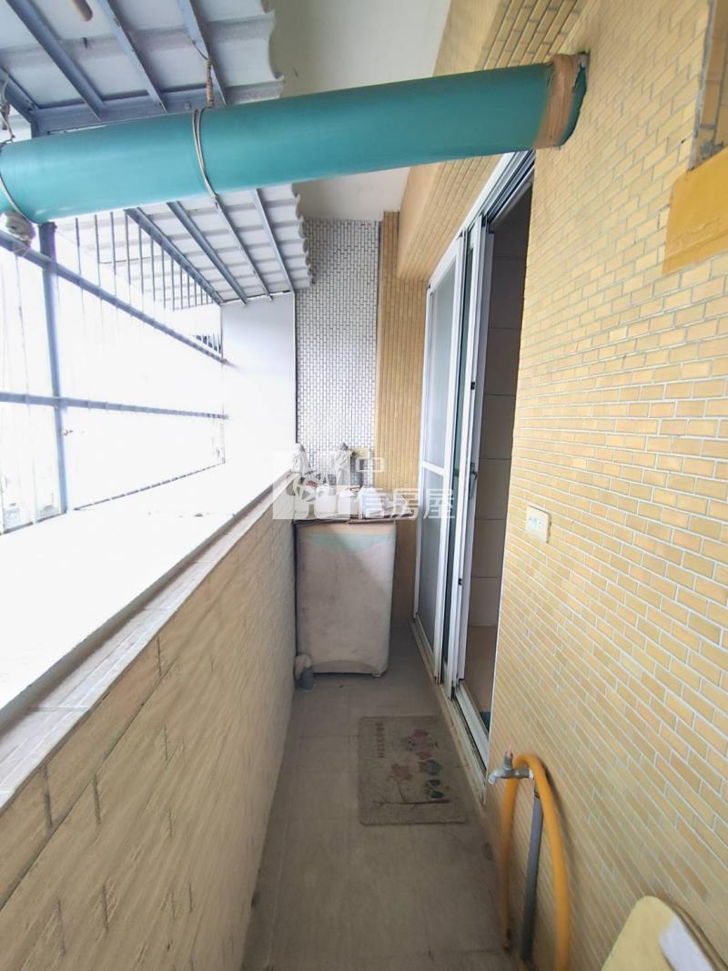 赤崁樓成功國小旁電梯套房房屋室內格局與周邊環境