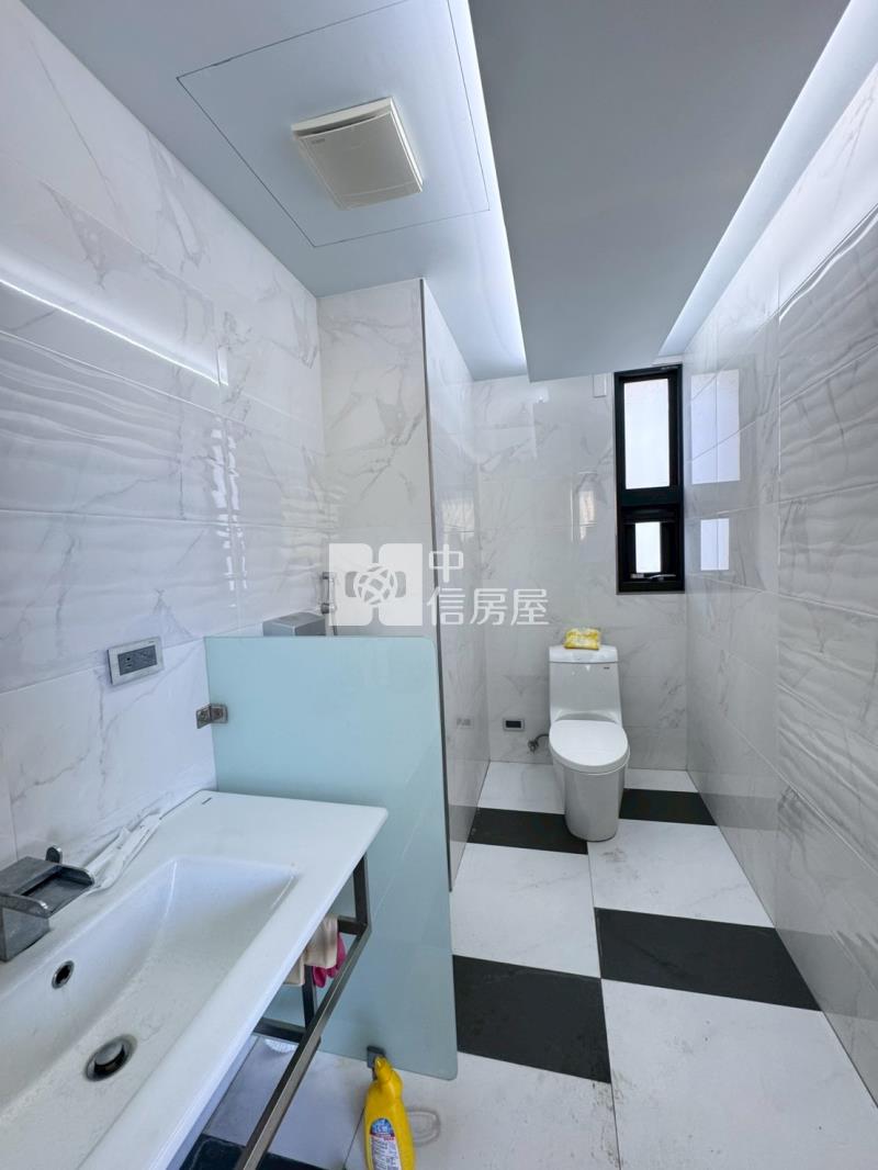 彰南運動中心旁臨路大地坪獨棟電梯豪墅房屋室內格局與周邊環境