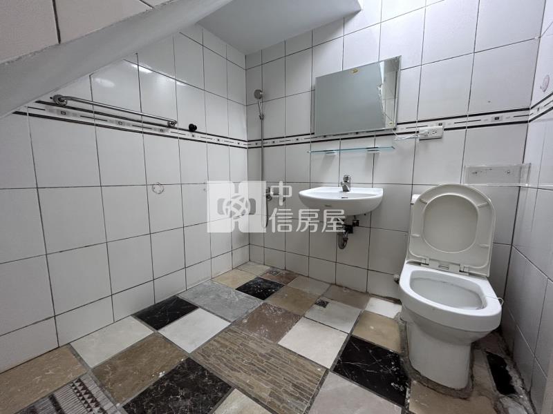 大甲順天國小旁優質新美透天房屋室內格局與周邊環境