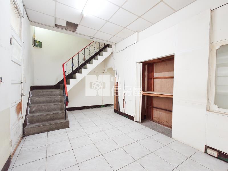 太原車站大面寬透天房屋室內格局與周邊環境