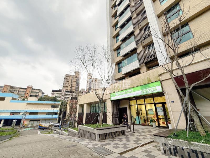 【冠軍】麗寶海豔店面房屋室內格局與周邊環境