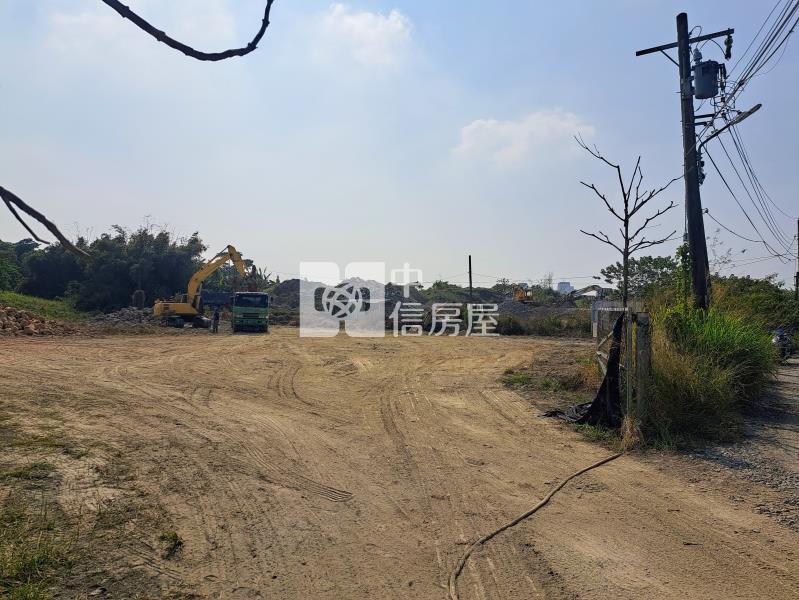 鳥松近捷運黃線Y1站都內農地房屋室內格局與周邊環境