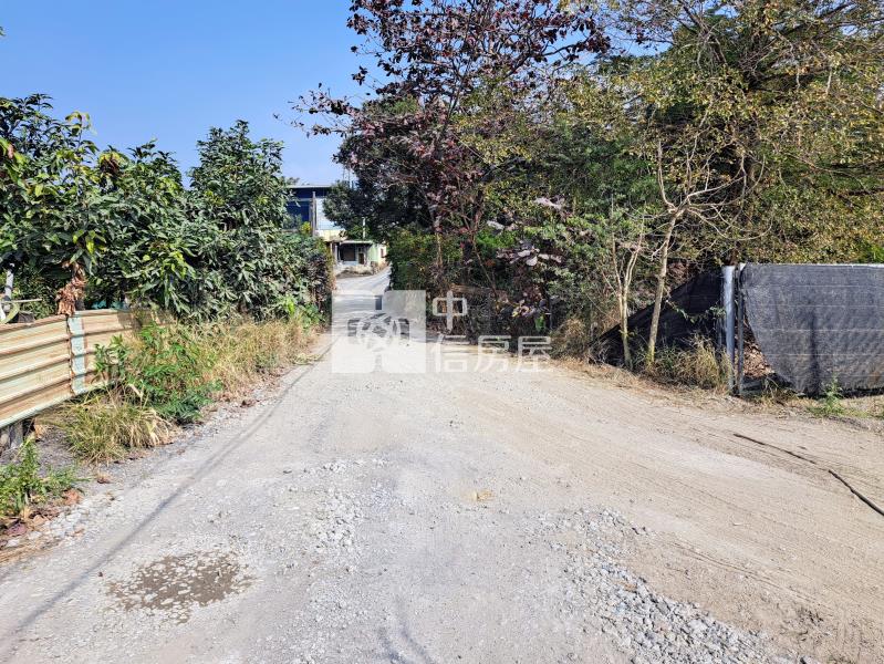 鳥松近捷運黃線Y1站都內農地房屋室內格局與周邊環境