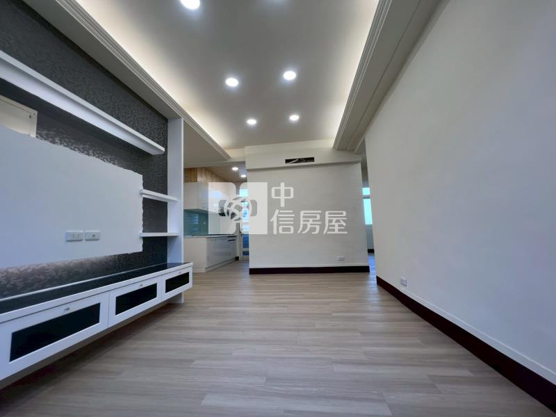 大里大明路旁美寓房屋室內格局與周邊環境