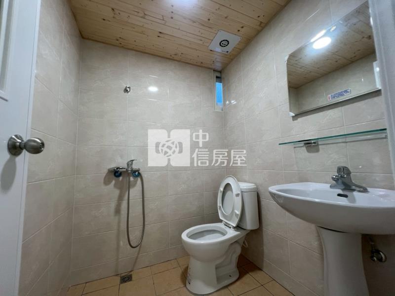 大里大明路旁美寓房屋室內格局與周邊環境