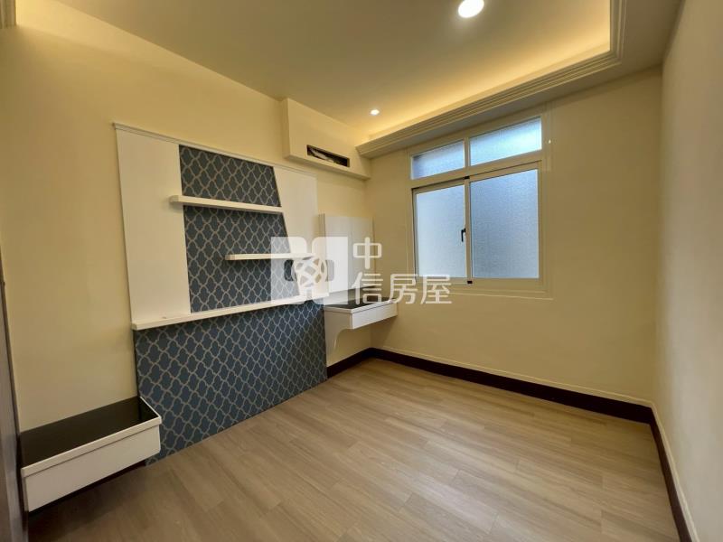 大里大明路旁美寓房屋室內格局與周邊環境