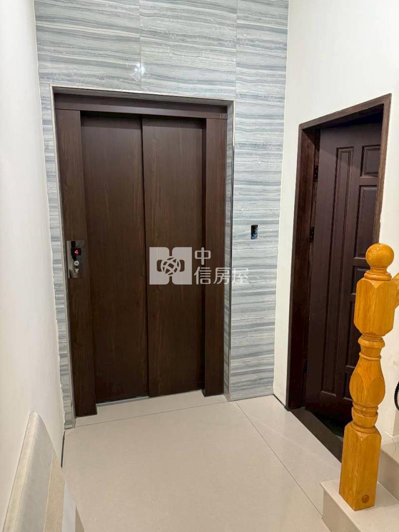 南勢大面寬雙車庫大地坪別墅房屋室內格局與周邊環境