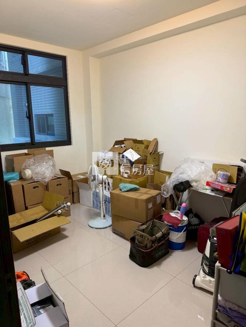 南勢大面寬雙車庫大地坪別墅房屋室內格局與周邊環境