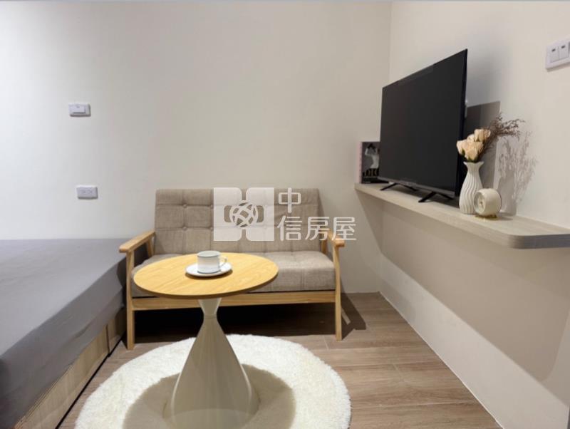 中醫一中全新精裝電梯18套房屋室內格局與周邊環境