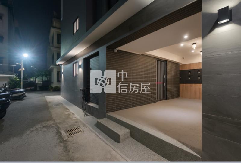 中醫一中全新精裝電梯18套房屋室內格局與周邊環境