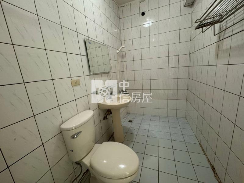 新屋田中路透天房屋室內格局與周邊環境