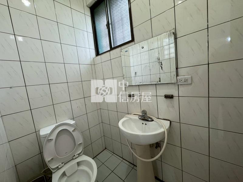 新屋田中路透天房屋室內格局與周邊環境