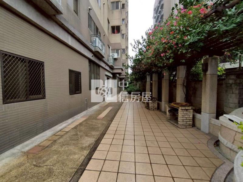 音悅琉璃3房車房屋室內格局與周邊環境