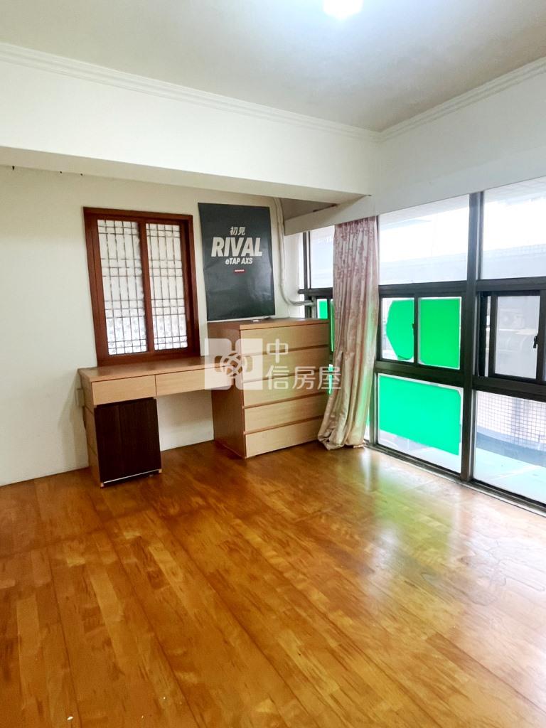 【新世紀】文化國小華厦(金色別莊)房屋室內格局與周邊環境