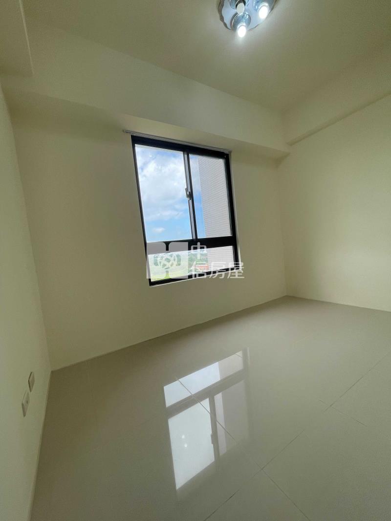 青埔A19三房+平面車位房屋室內格局與周邊環境