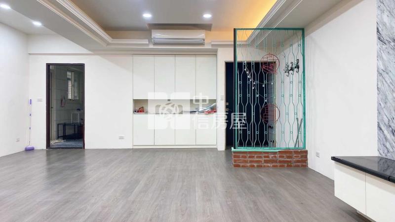 平鎮車站旁超大四房+車位房屋室內格局與周邊環境