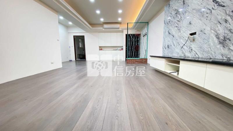 平鎮車站旁超大四房+車位房屋室內格局與周邊環境