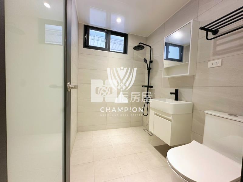 【冠軍】信義國中旁二樓精品三房房屋室內格局與周邊環境