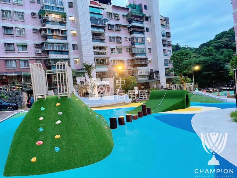 【冠軍】麗景綠意景觀三房房屋室內格局與周邊環境