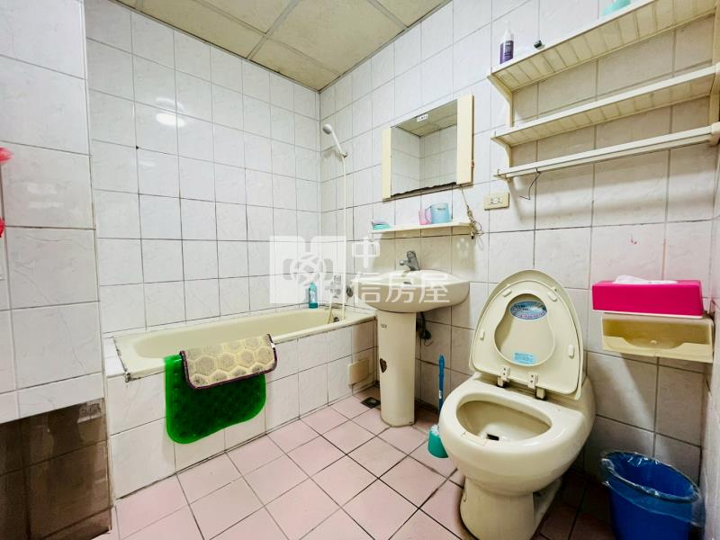 專任*三坑國小*電梯大三房可租車位*中科院房屋室內格局與周邊環境