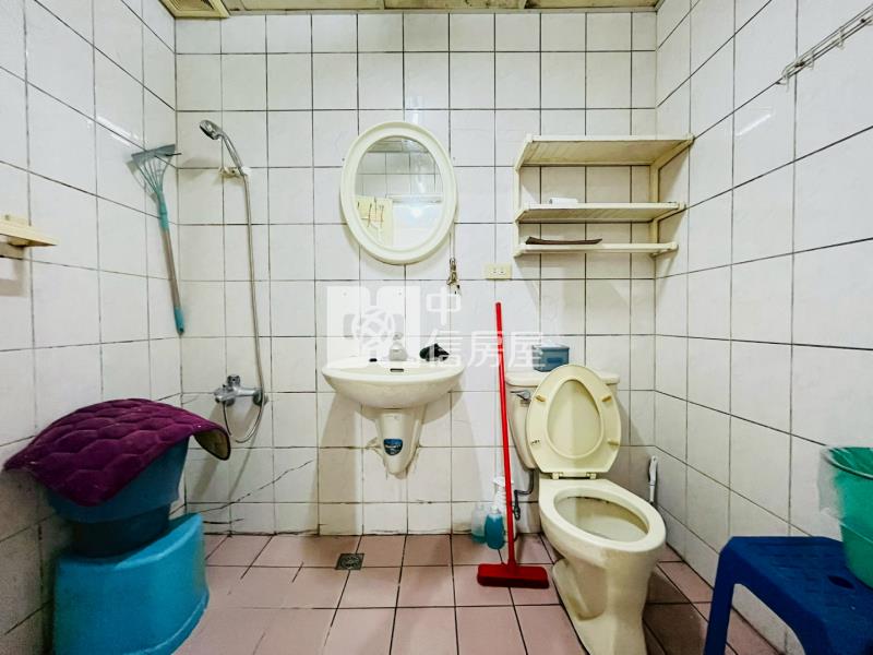 專任*三坑國小*電梯大三房可租車位*中科院房屋室內格局與周邊環境