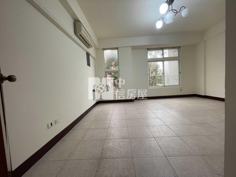 金陵美墅房屋室內格局與周邊環境