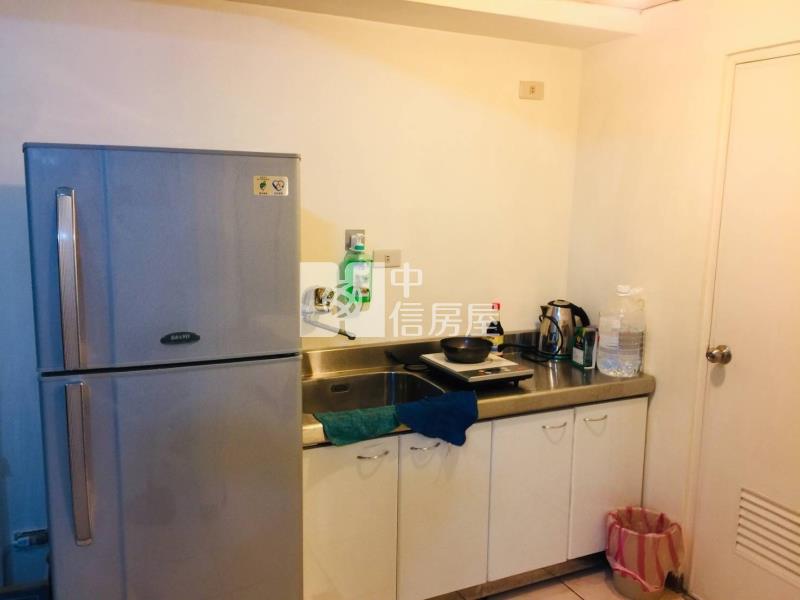 大有國小國中旁一房一廳雙陽台房屋室內格局與周邊環境