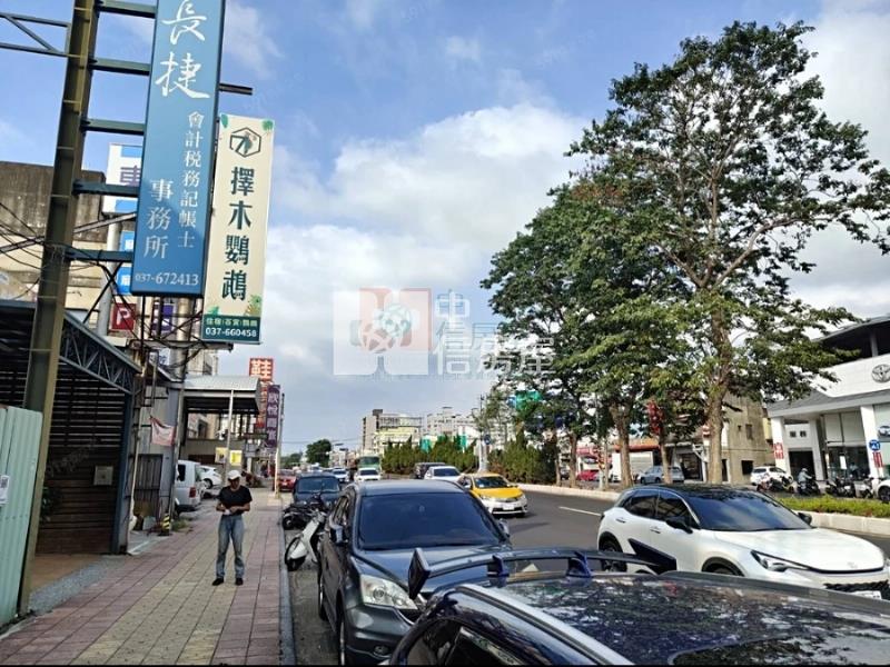 頭份交流道黃金住店房屋室內格局與周邊環境